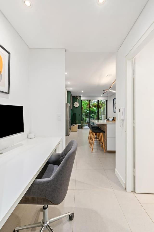 The Green Haven - Lush Industrial Chic Living Apartment