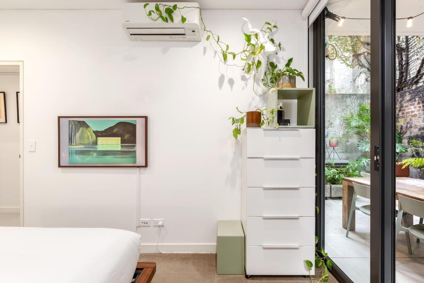 The Green Haven - Lush Industrial Chic Living Apartment Sydney